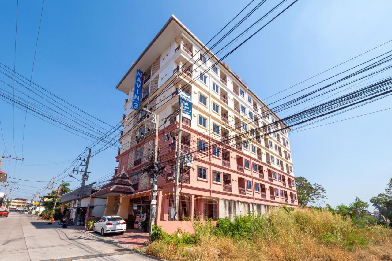 Hotel Reddoorz Navin Mansion 3 Pattaya Extérieur photo