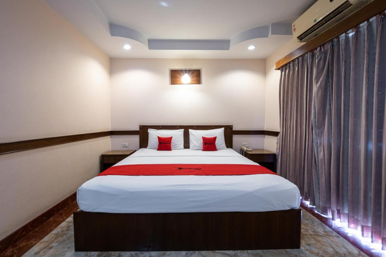 Hotel Reddoorz Navin Mansion 3 Pattaya Extérieur photo