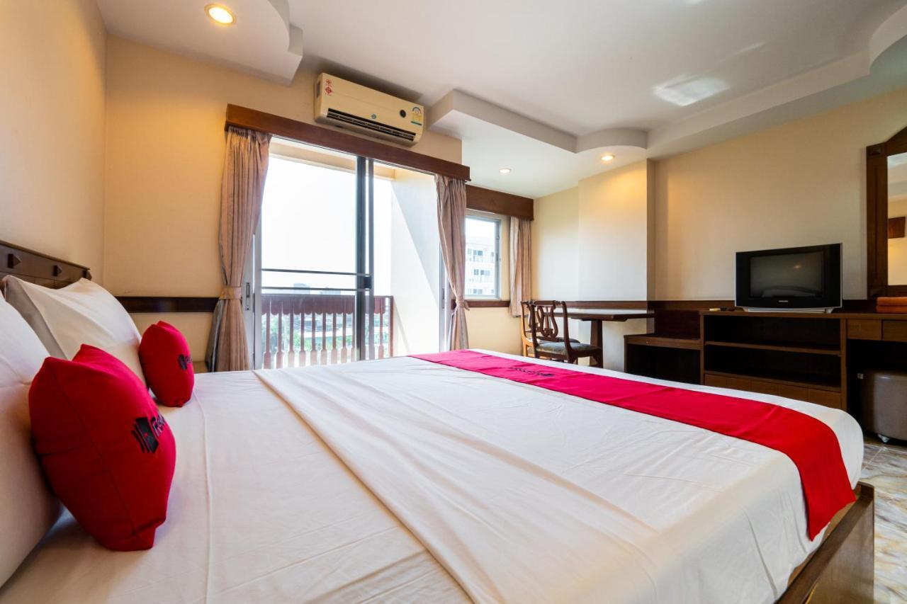 Hotel Reddoorz Navin Mansion 3 Pattaya Extérieur photo