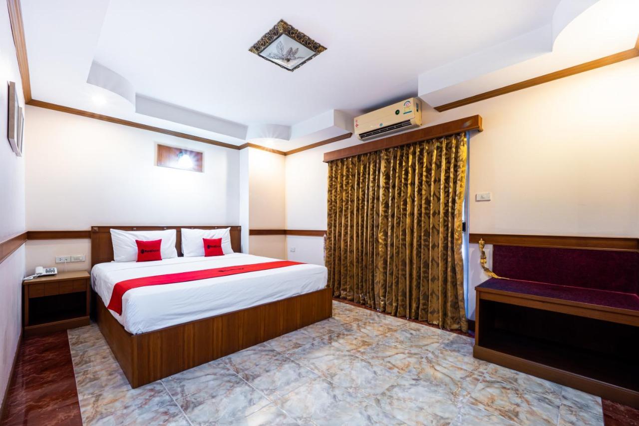 Hotel Reddoorz Navin Mansion 3 Pattaya Extérieur photo